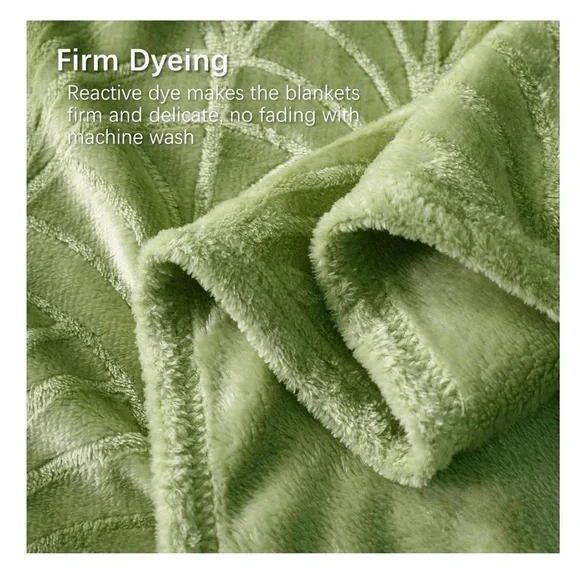 Green Leaf Pattern Throw Blanket - Picture 2 of 7